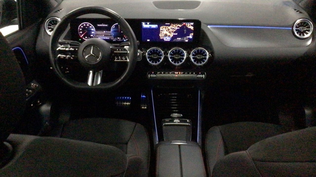 Foto Mercedes-Benz Clase B 8