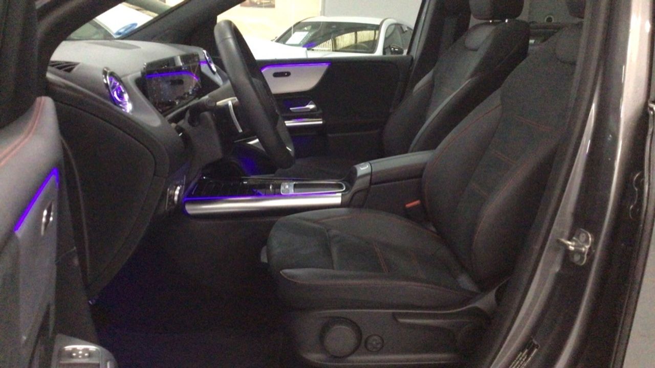 Foto Mercedes-Benz Clase B 7