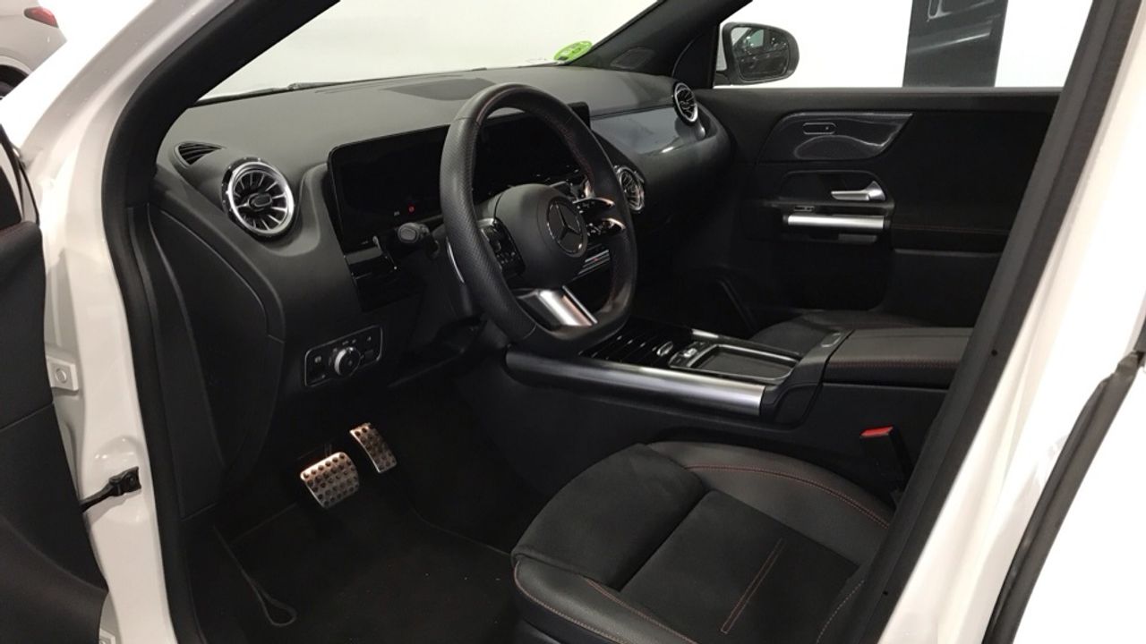 Foto Mercedes-Benz Clase GLA 6