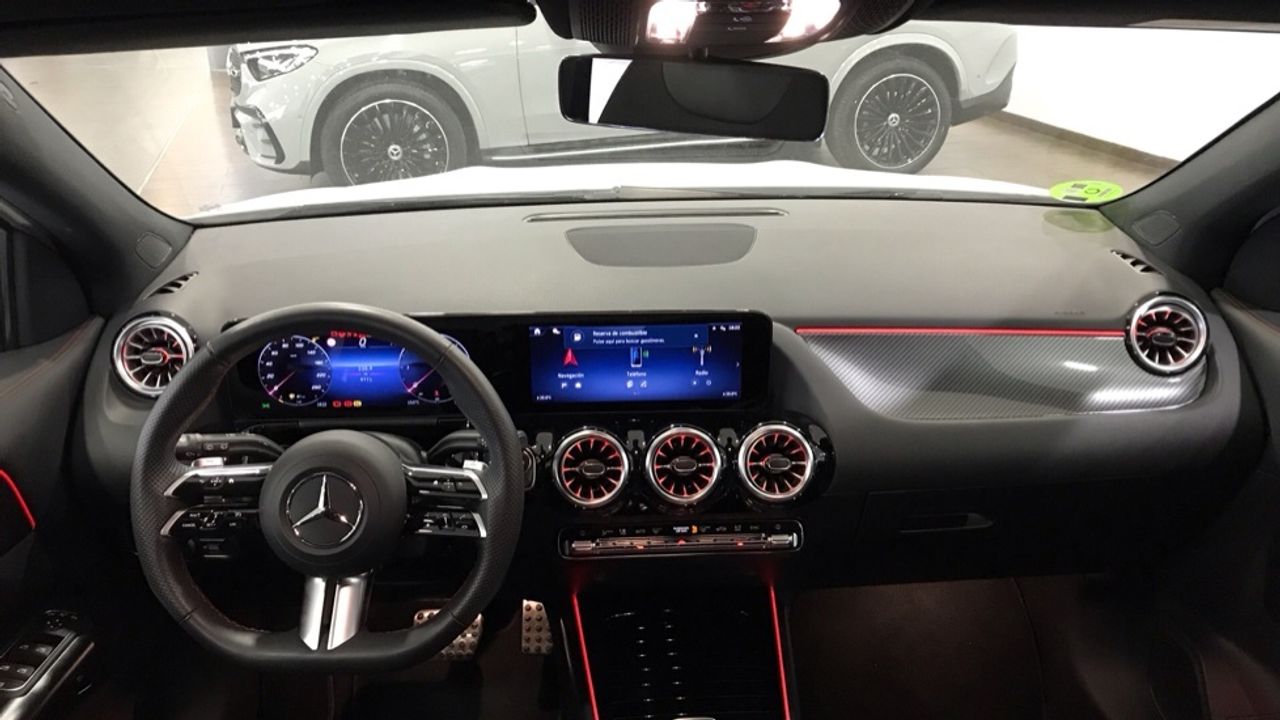 Foto Mercedes-Benz Clase GLA 8