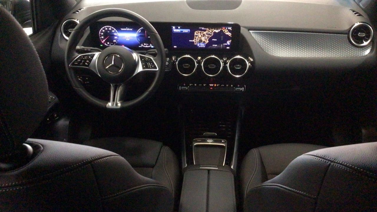 Foto Mercedes-Benz Clase B 8
