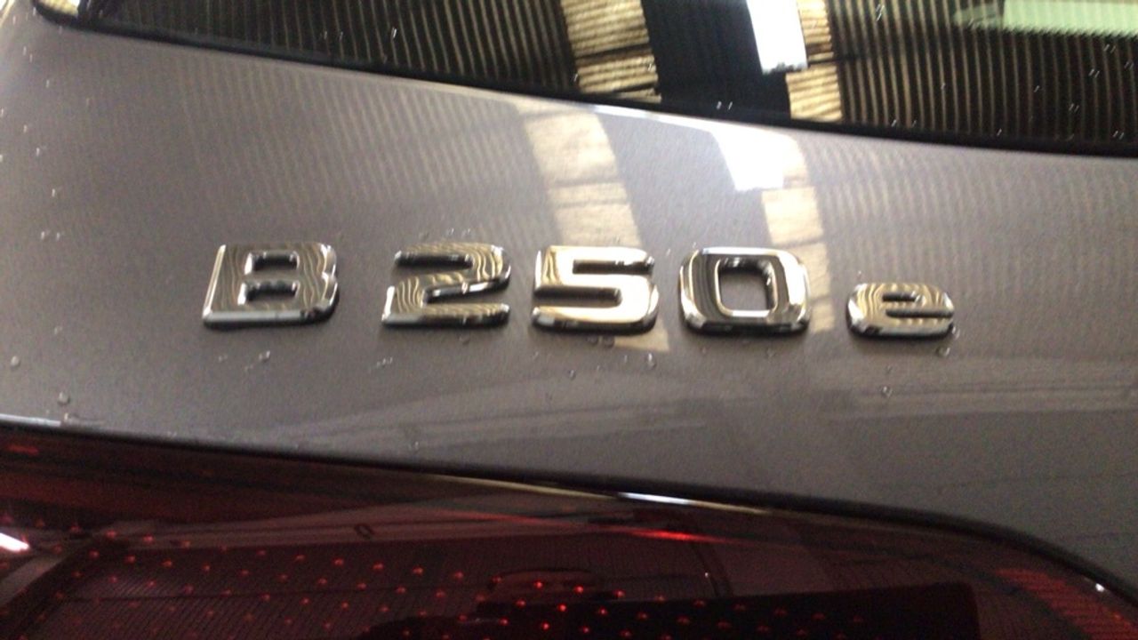 Foto Mercedes-Benz Clase B 12