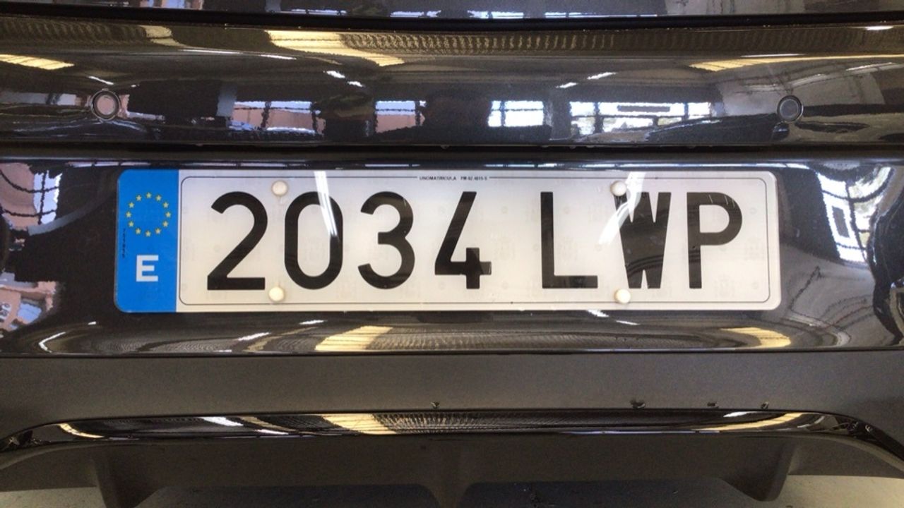 Foto Mercedes-Benz Clase E 27