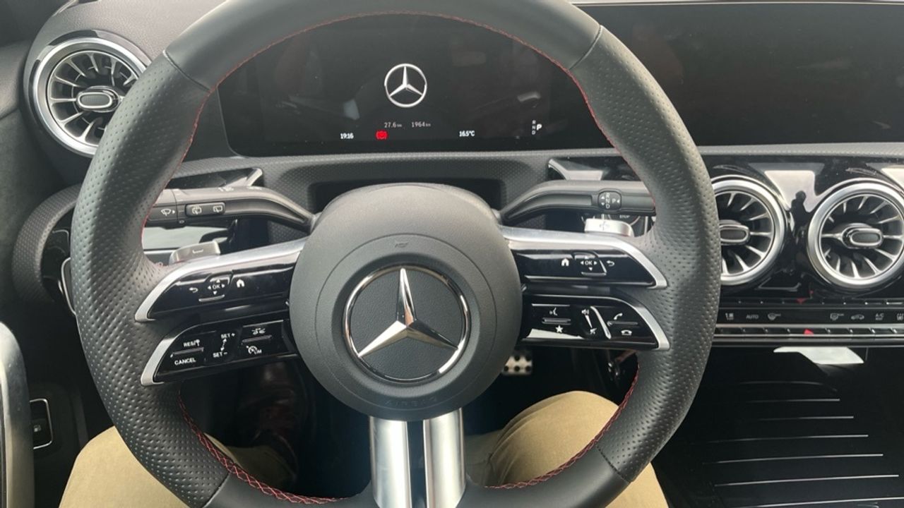 Foto Mercedes-Benz Clase A 9