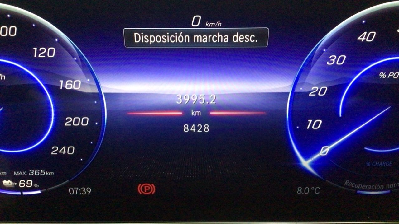 Foto Mercedes-Benz EQE 24