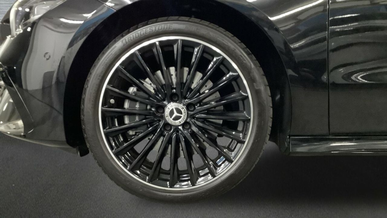 Foto Mercedes-Benz Clase CLA 5
