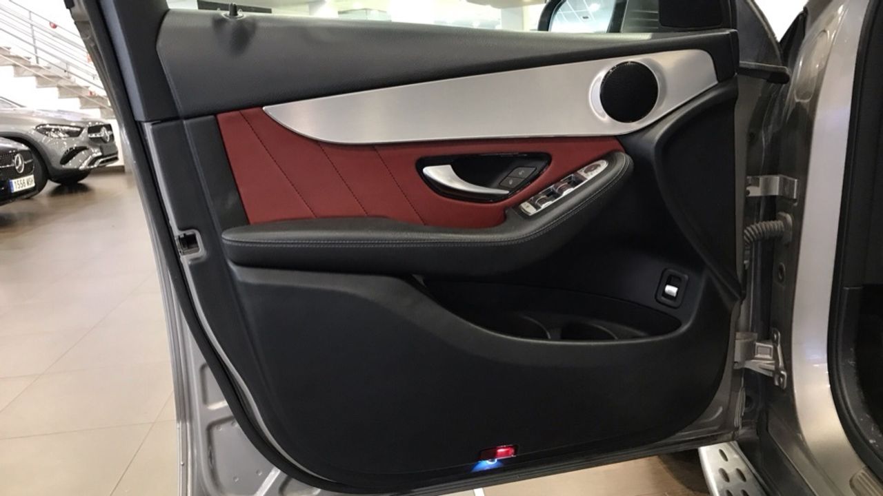 Foto Mercedes-Benz Clase GLC 21
