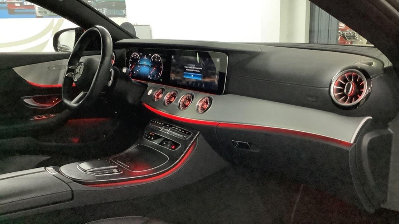 Foto Mercedes-Benz Clase E 10