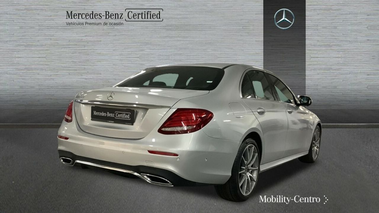 Foto Mercedes-Benz Clase E 2