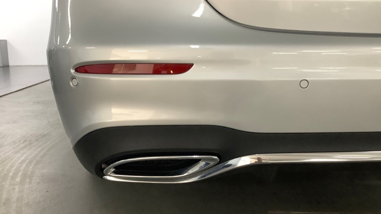 Foto Mercedes-Benz Clase E 12