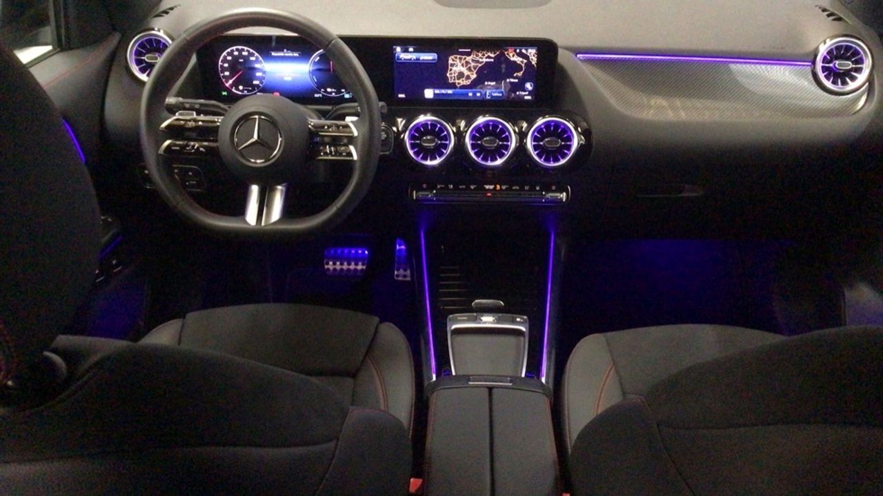 Foto Mercedes-Benz Clase GLA 8
