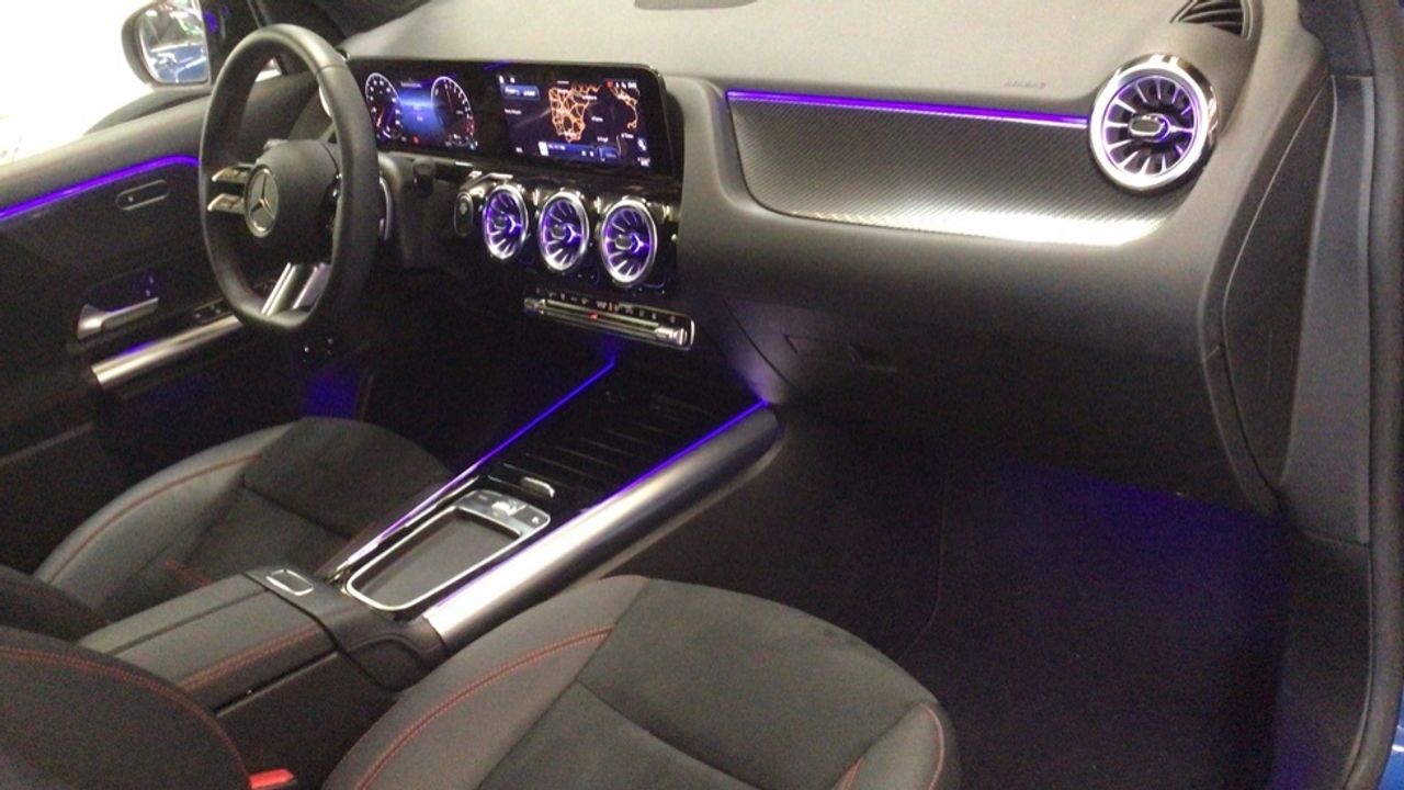Foto Mercedes-Benz Clase GLA 10