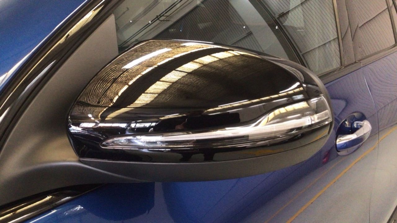 Foto Mercedes-Benz Clase GLA 17