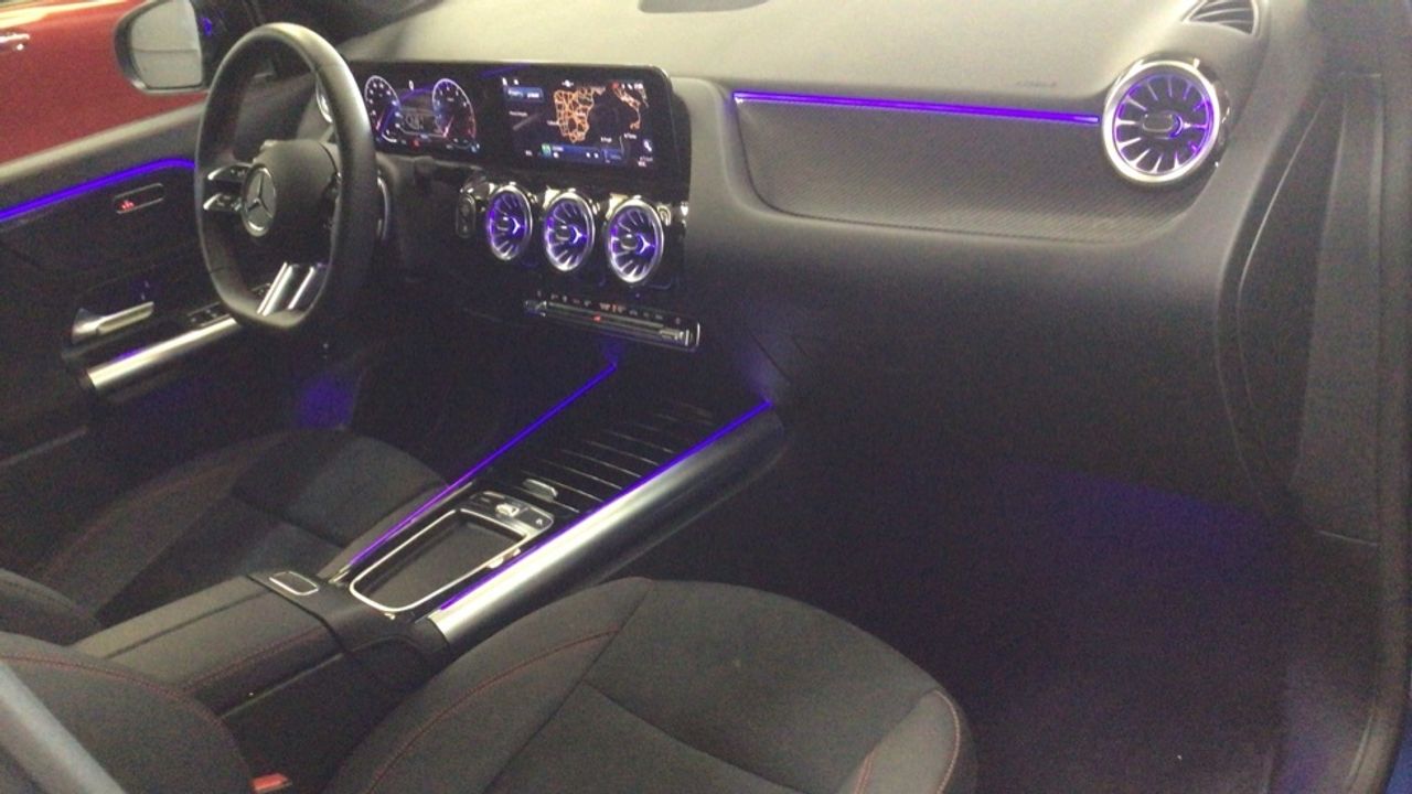 Foto Mercedes-Benz Clase GLA 10