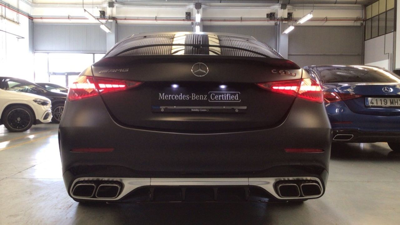 Foto Mercedes-Benz Clase C 28