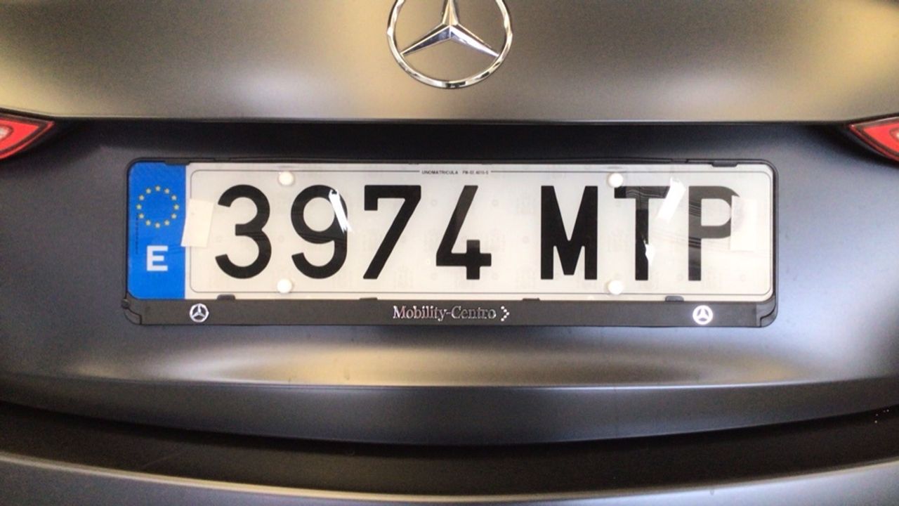 Foto Mercedes-Benz Clase C 30