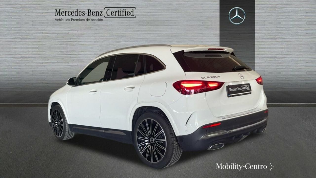 Foto Mercedes-Benz Clase GLA 4