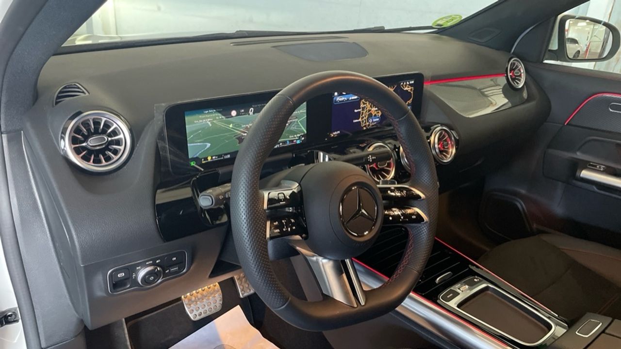 Foto Mercedes-Benz Clase GLA 6