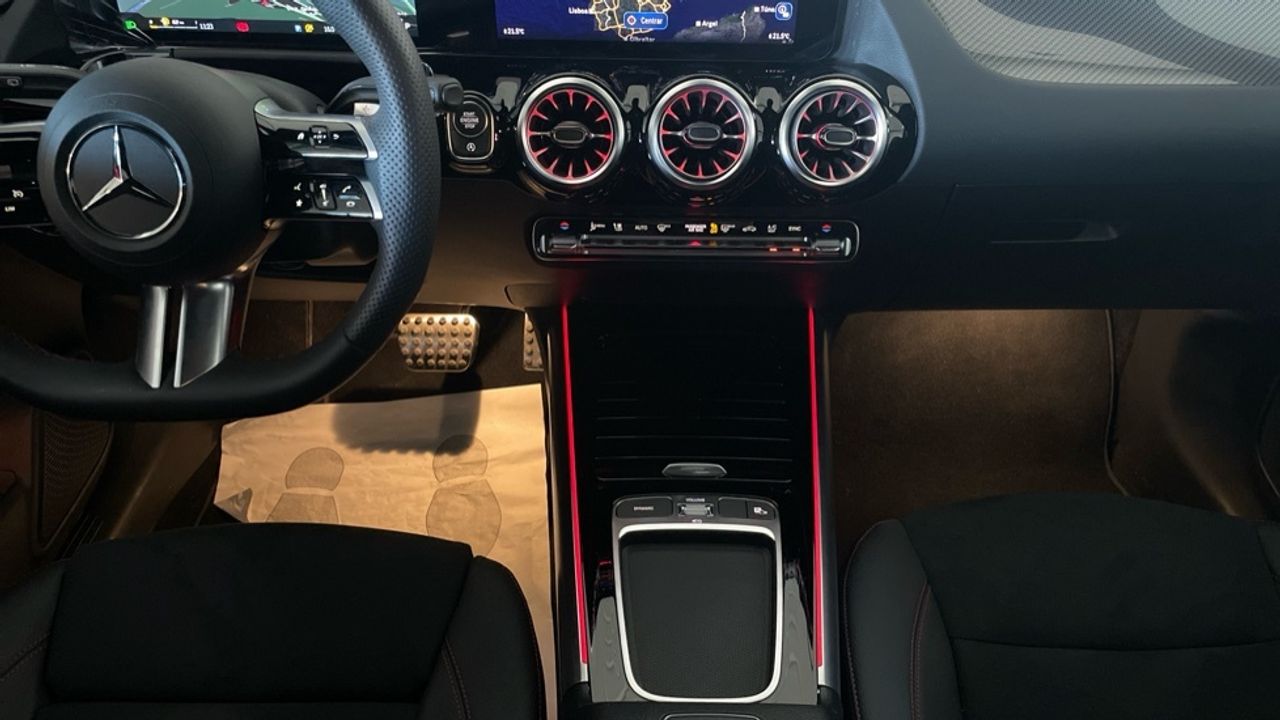 Foto Mercedes-Benz Clase GLA 23