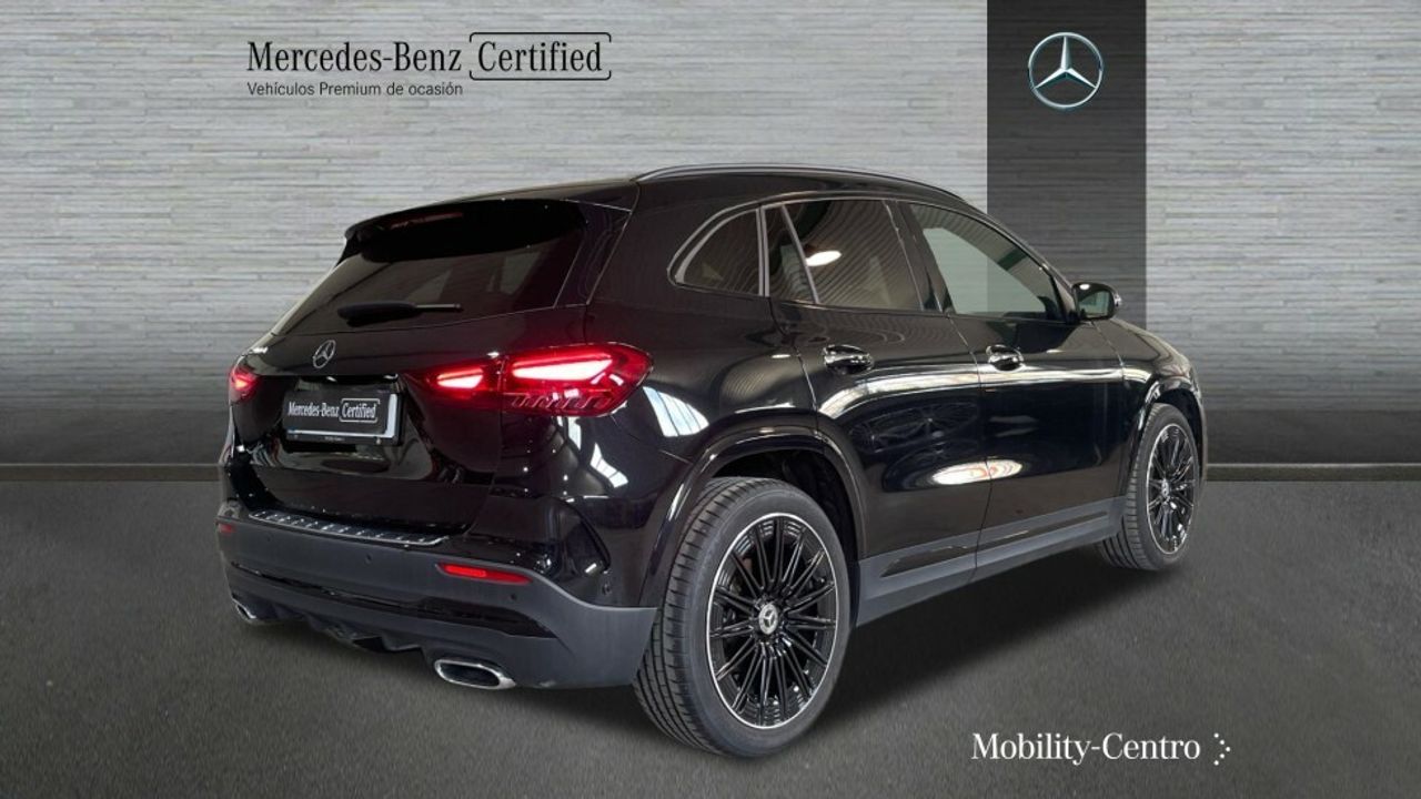 Foto Mercedes-Benz Clase GLA 2