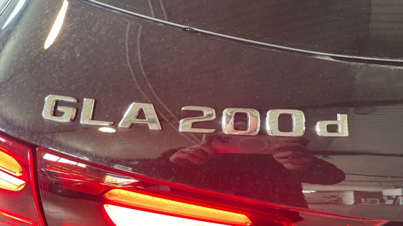 Foto Mercedes-Benz Clase GLA 12