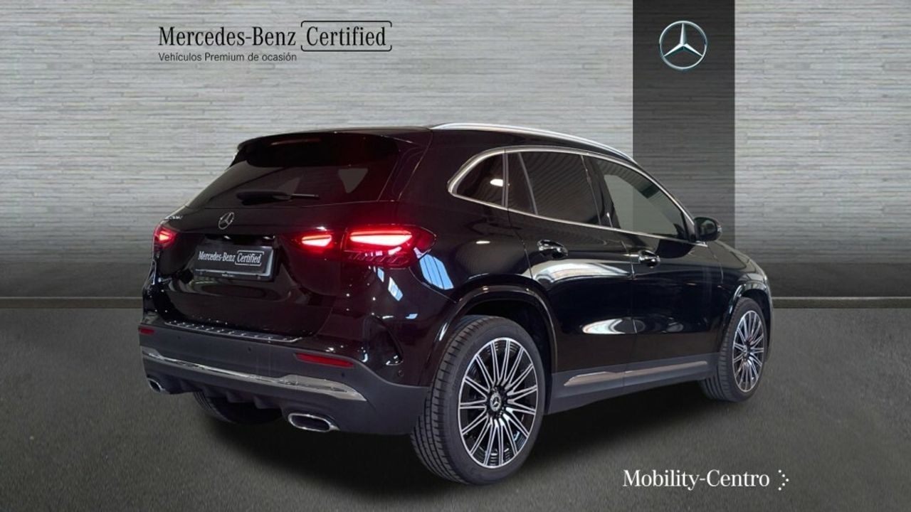 Foto Mercedes-Benz Clase GLA 2