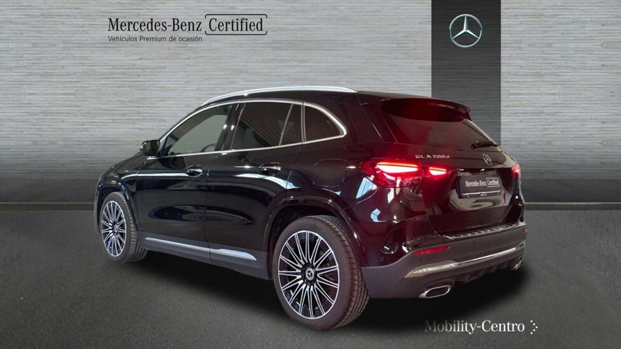 Foto Mercedes-Benz Clase GLA 4