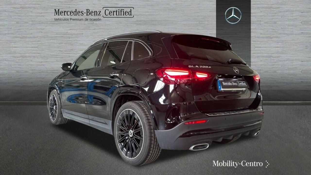 Foto Mercedes-Benz Clase GLA 4