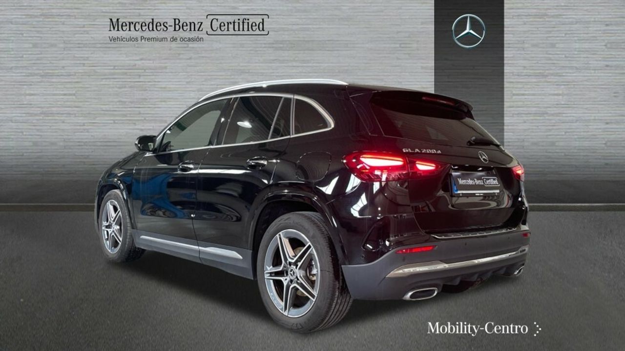 Foto Mercedes-Benz Clase GLA 4