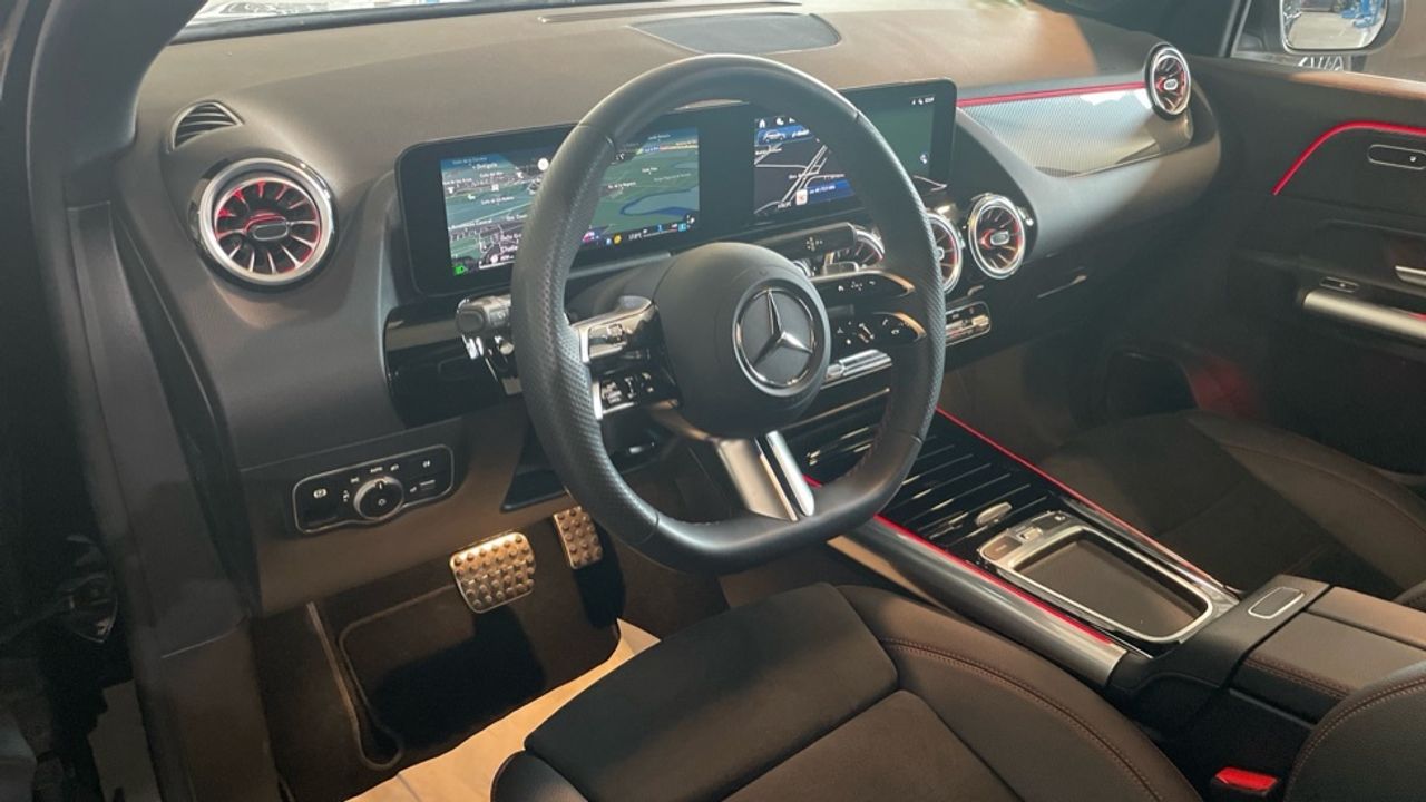 Foto Mercedes-Benz Clase GLA 6