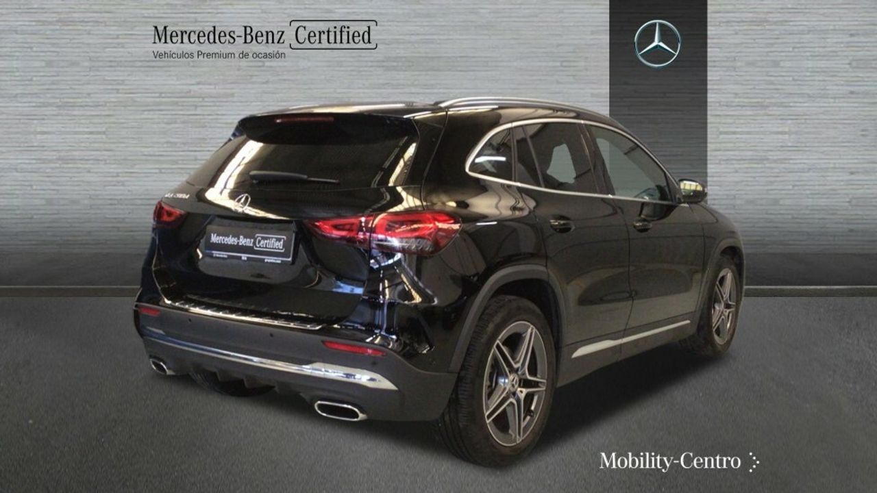 Foto Mercedes-Benz Clase GLA 2