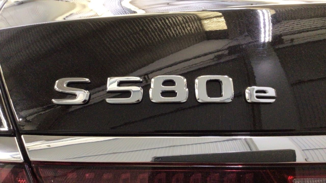 Foto Mercedes-Benz Clase S 12