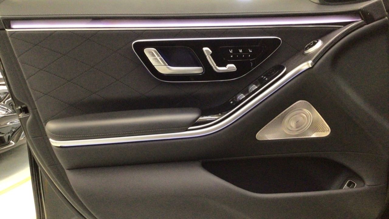 Foto Mercedes-Benz Clase S 24