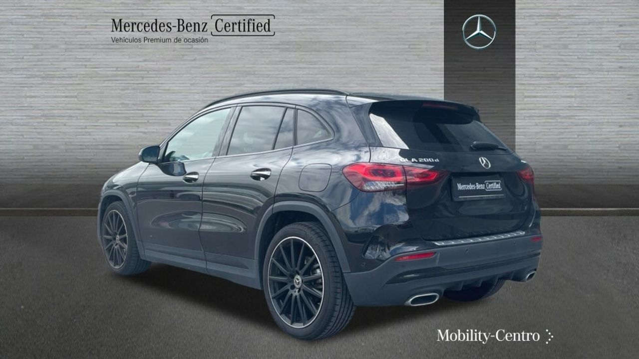 Foto Mercedes-Benz Clase GLA 4