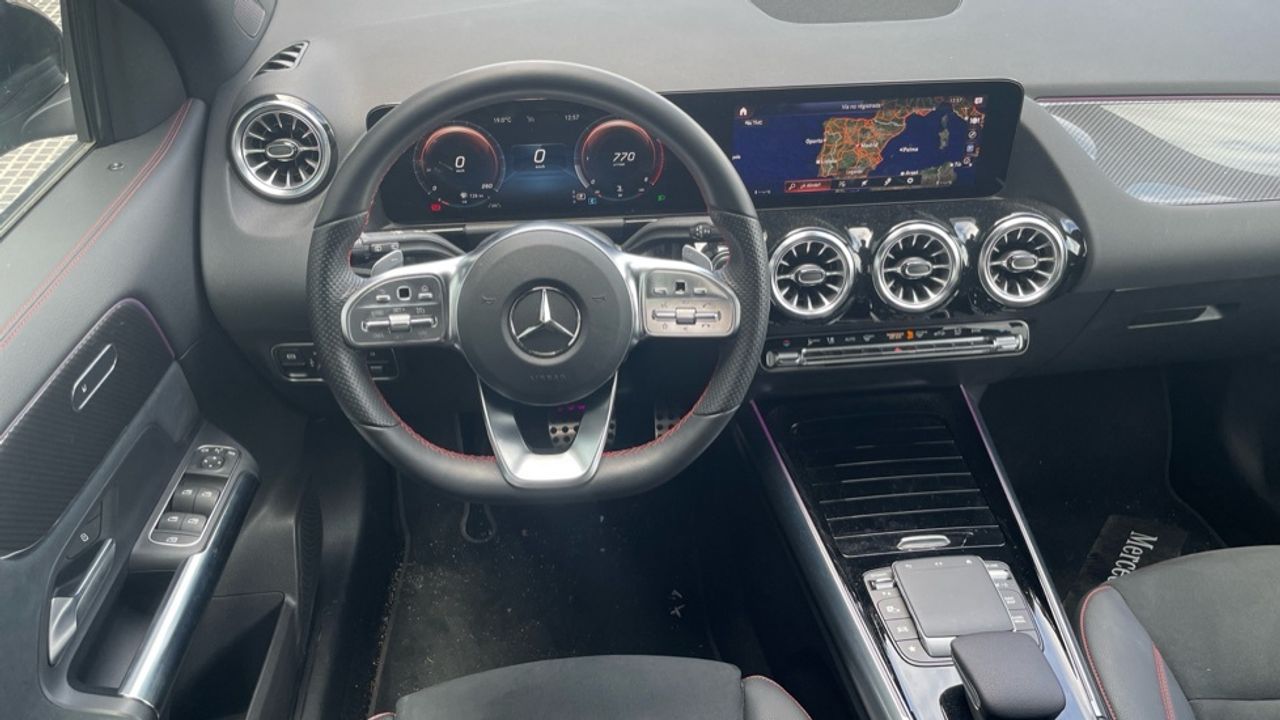 Foto Mercedes-Benz Clase GLA 9