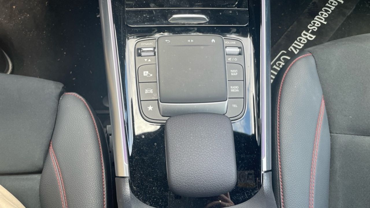 Foto Mercedes-Benz Clase GLA 30
