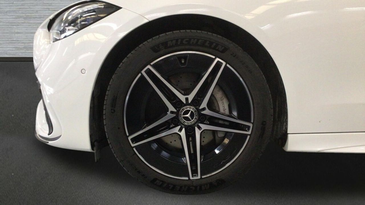 Foto Mercedes-Benz Clase C 5