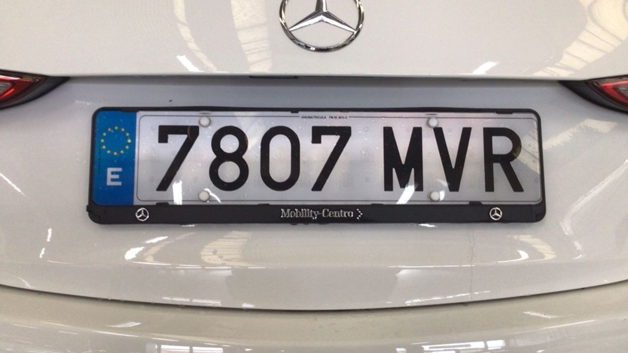 Foto Mercedes-Benz Clase C 27