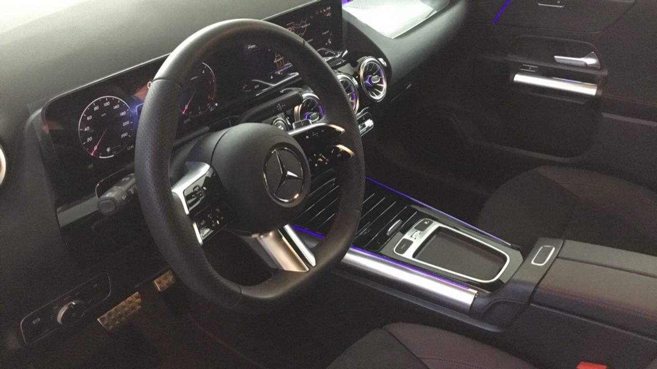 Foto Mercedes-Benz Clase GLA 6