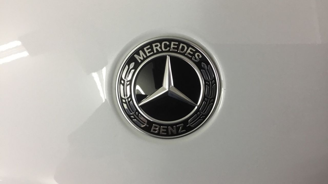 Foto Mercedes-Benz Clase GLA 12