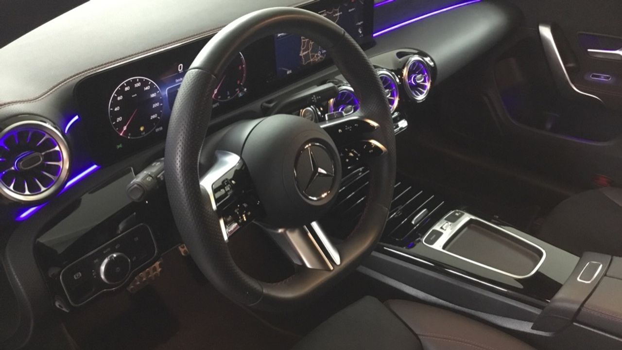 Foto Mercedes-Benz Clase CLA 6