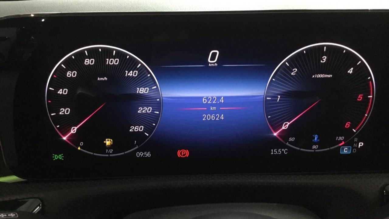 Foto Mercedes-Benz Clase CLA 16