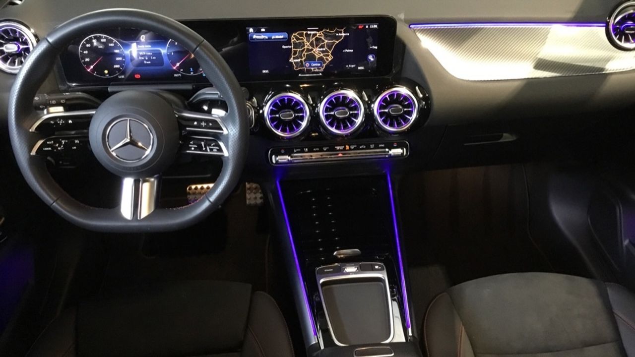 Foto Mercedes-Benz Clase B 8