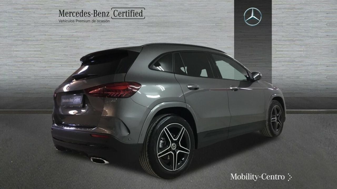 Foto Mercedes-Benz Clase GLA 2