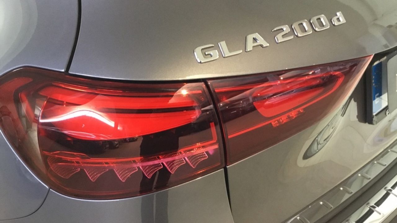 Foto Mercedes-Benz Clase GLA 21