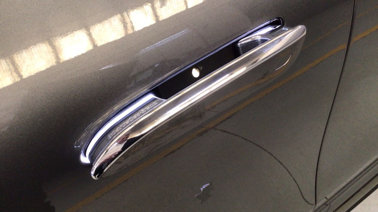Foto Mercedes-Benz EQE 17