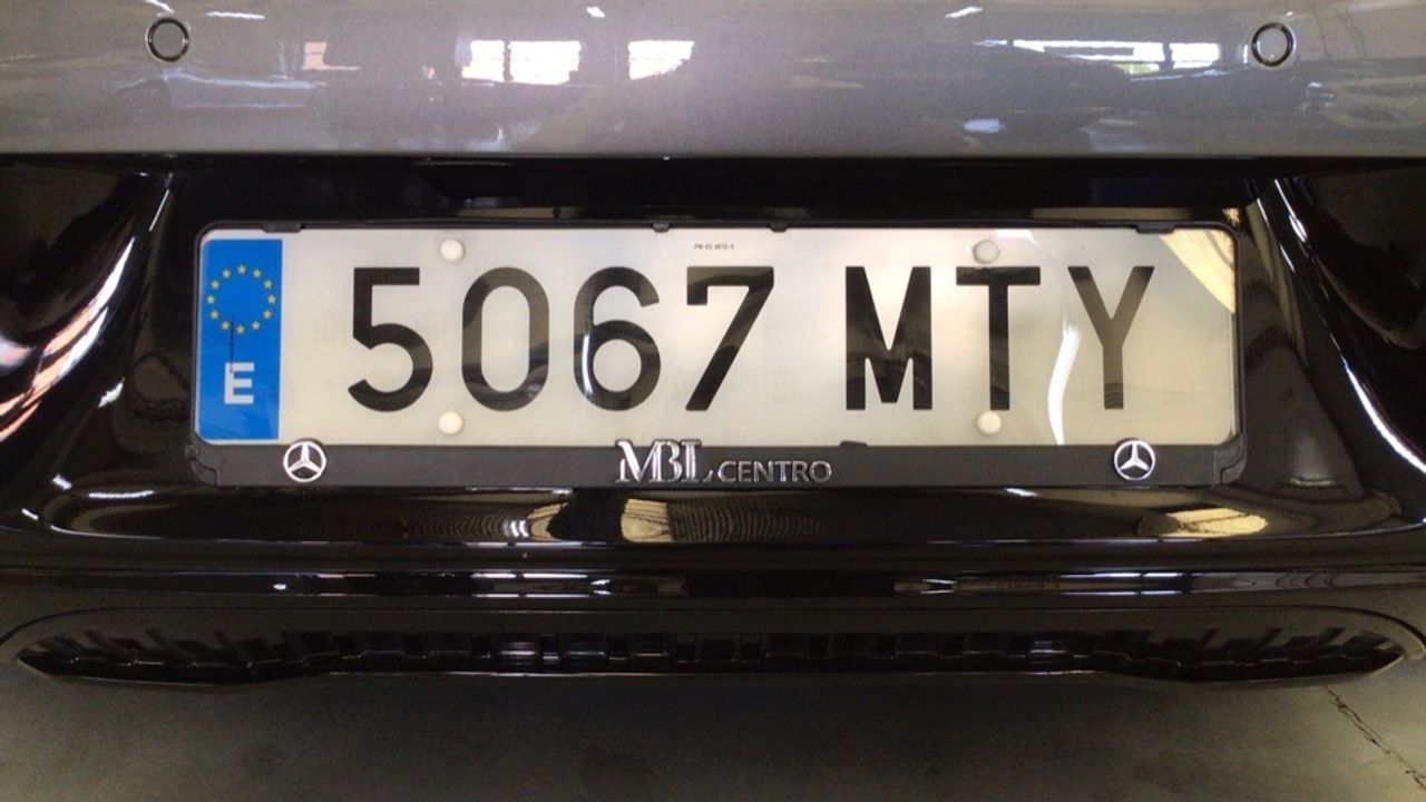 Foto Mercedes-Benz EQE 25