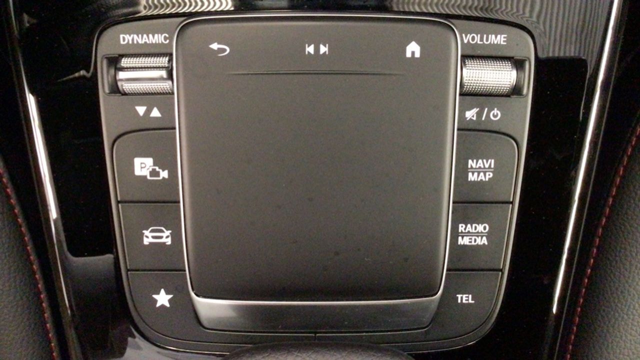 Foto Mercedes-Benz Clase CLA 21