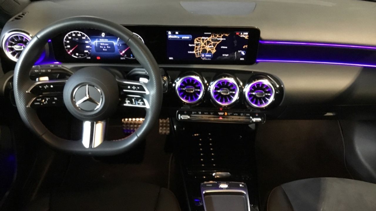 Foto Mercedes-Benz Clase A 8