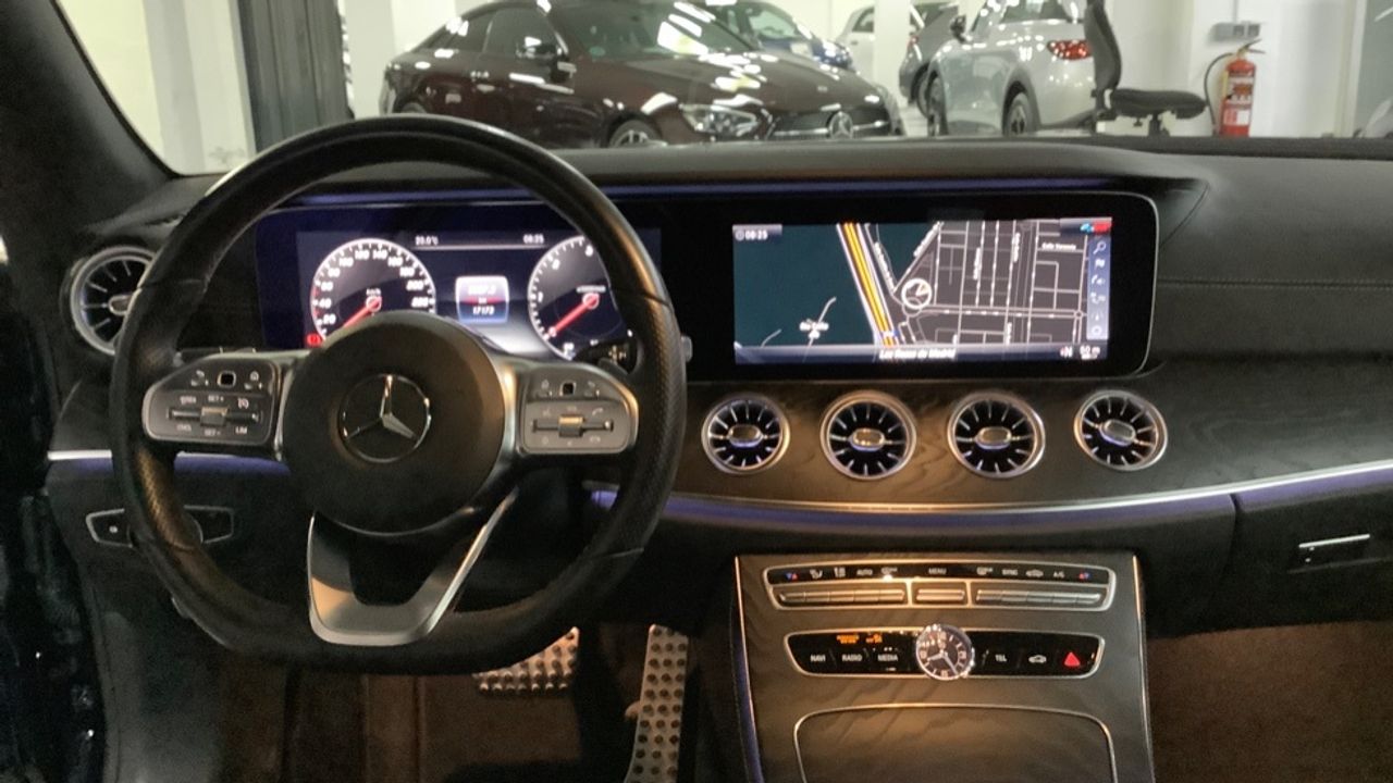 Foto Mercedes-Benz Clase E 8